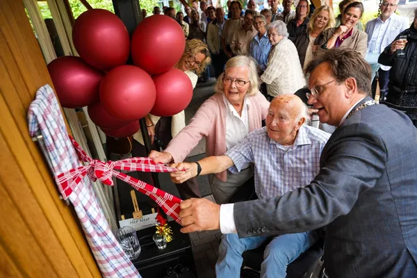Het Nest feestelijk geopend in Beleeftuin De Haven